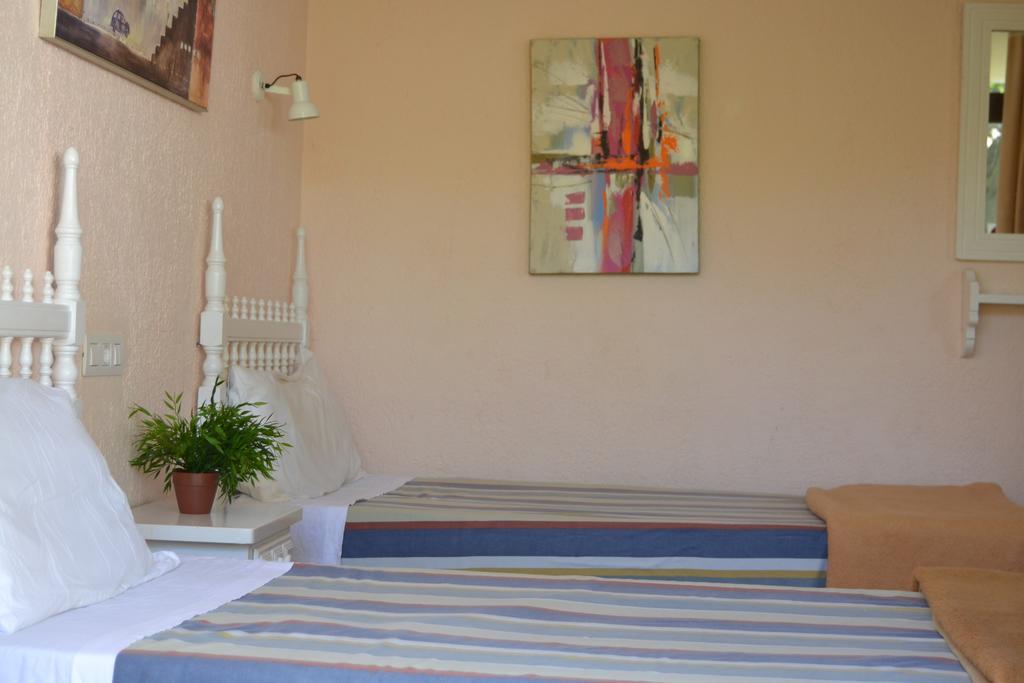 Apartamentos Don Quijote プラヤ・デル・イングレス 部屋 写真
